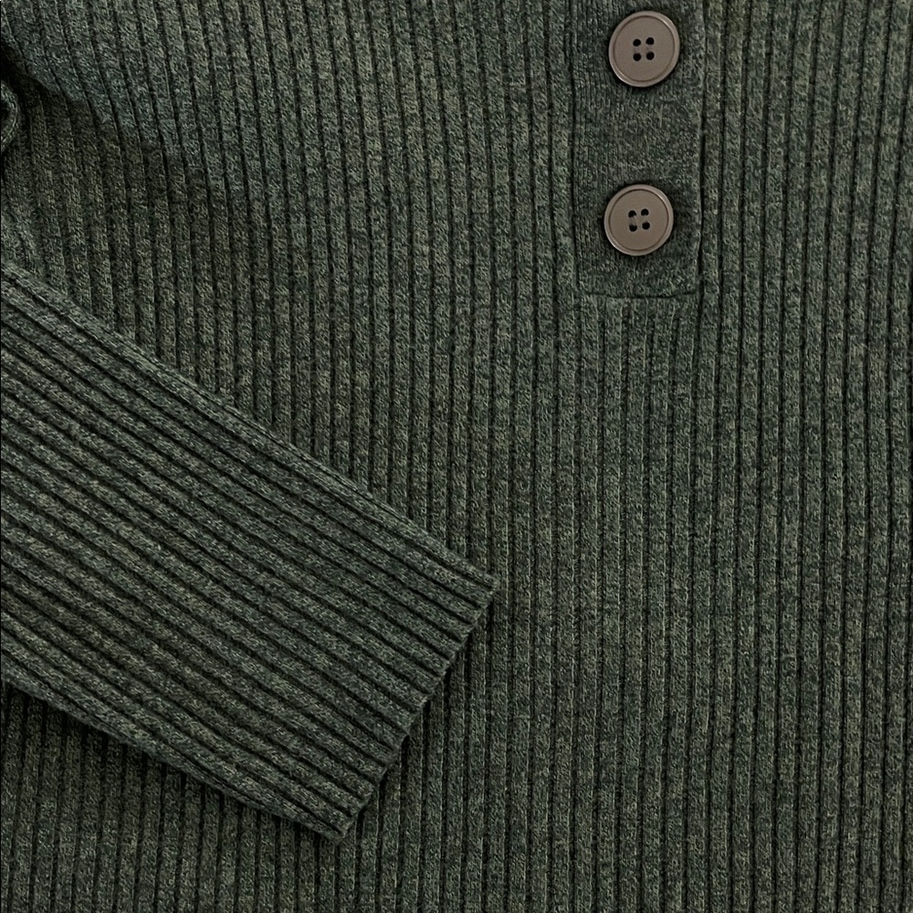 LOFT Dark Green V-Neck Ribbed Sweater - Picture 4 of 4